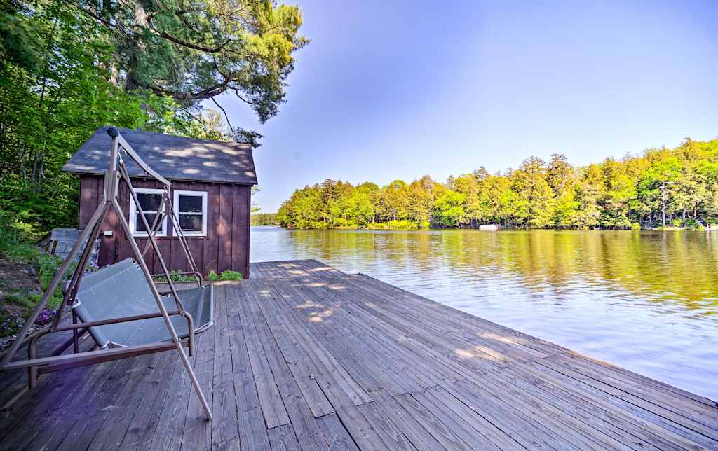 Lakefront Adirondacks Cabin W Dock Fire Pit