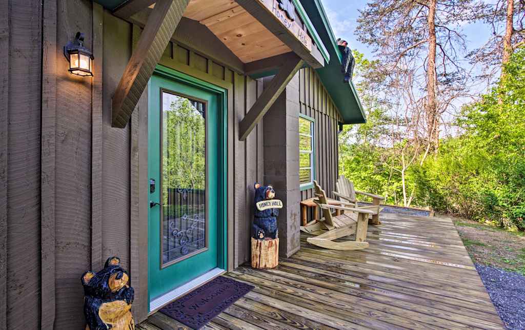 Secluded Cabin W Hot Tub 3mi To Pigeon Forge