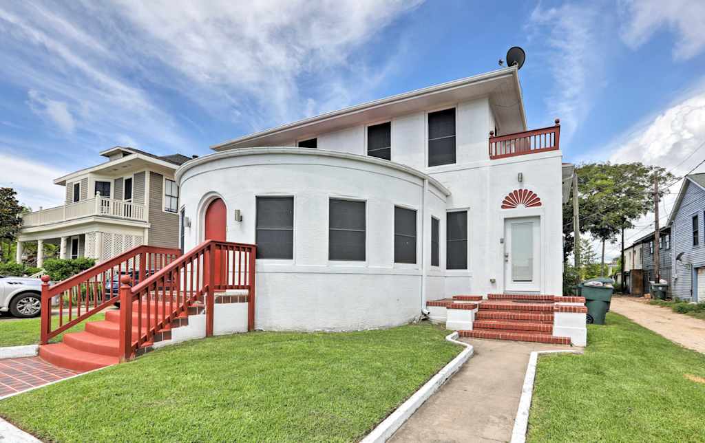 The Kettle House Rental In Galveston Home Sweet Home Insurance