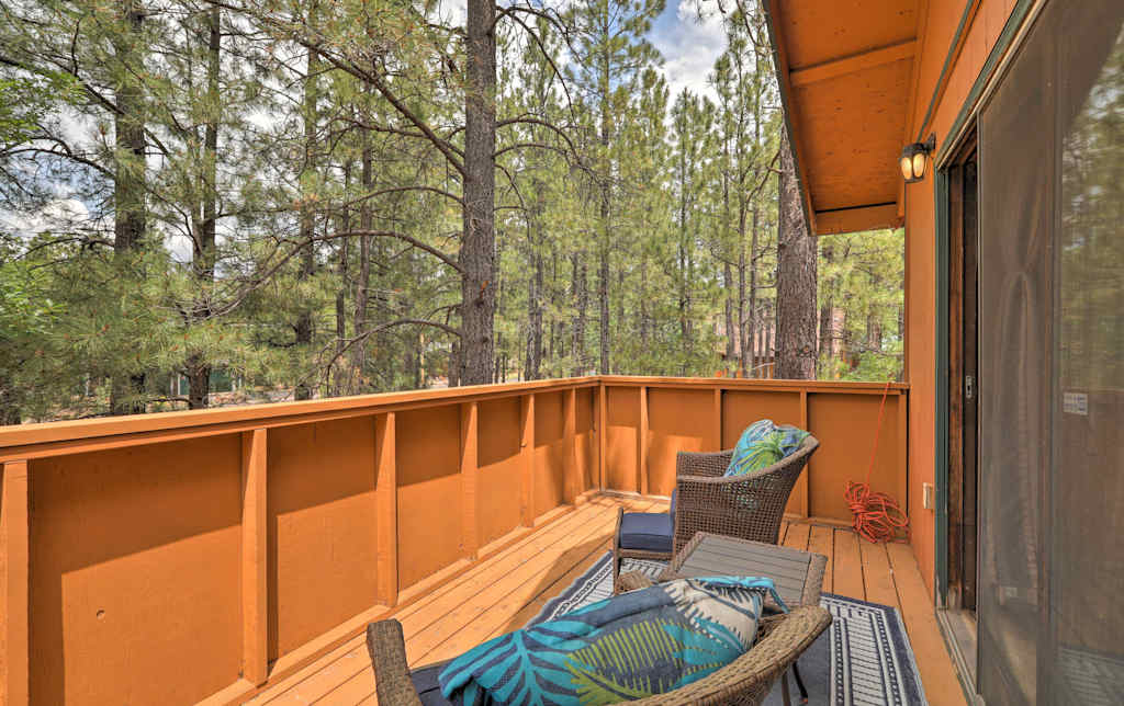 Pinetop Cabin W Grill Balcony Golf Access