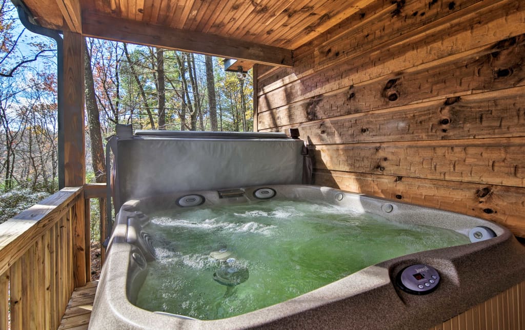 New Woodland Getaway W Hot Tub 11 Mi To Boone