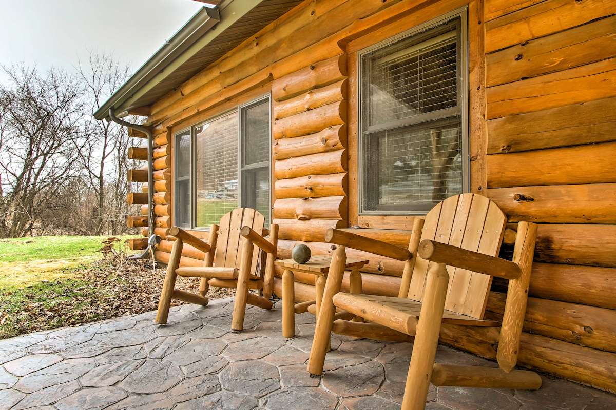 Cabin by the River Visited by Treehouse Masters! Ferryville, WI Evolve