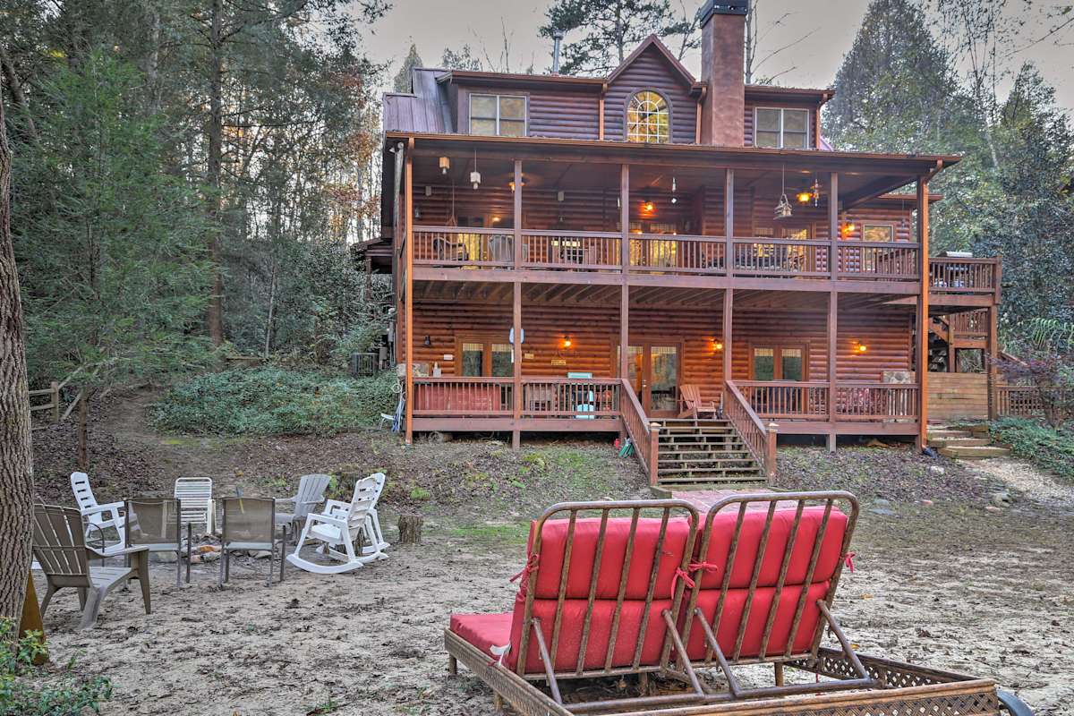 Private Cartecay River Home w/ Hot Tub & Game Room Ellijay, GA Evolve