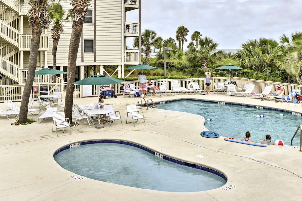 Hilton Head Condo w/ Pool Access Steps to Beach! Hilton Head Island