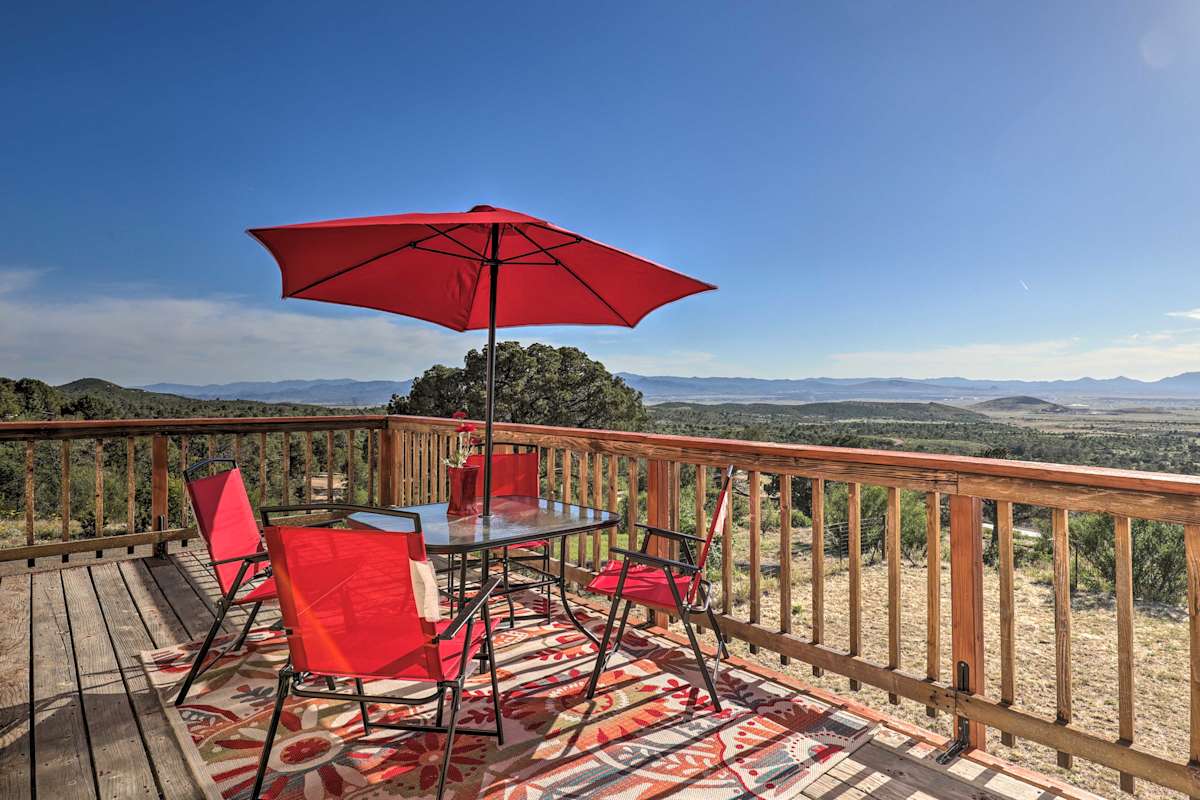 Secluded Mingus Mountain House w/ Deck, Mtn Views! Prescott Valley
