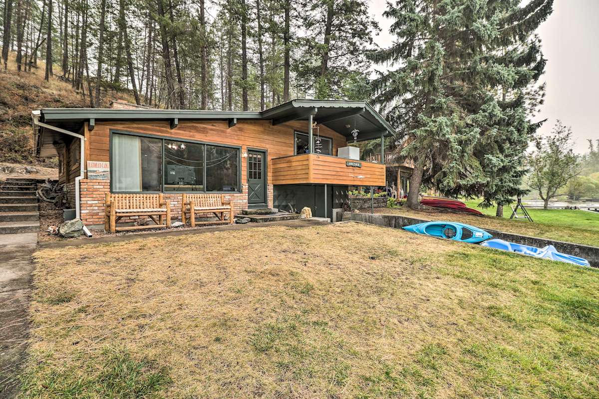Flathead Lake Waterfront Cabin w/ Dock & Kayaks Polson, MT Evolve