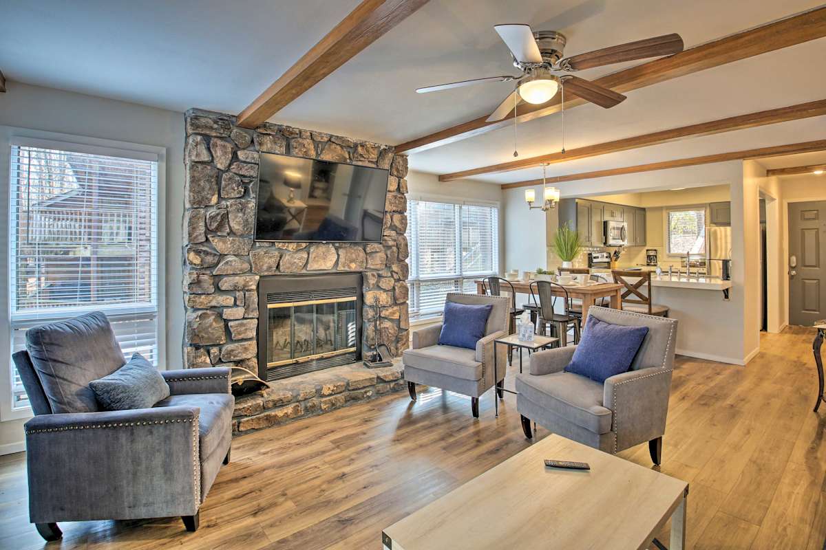 Mount Ida Condo w/ 2 Decks, Walk to Lake Ouachita Evolve