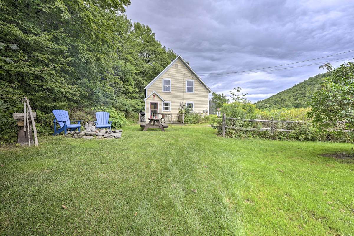 Historic Vermont Ski House w/ Mountain Views! Roxbury, VT Evolve