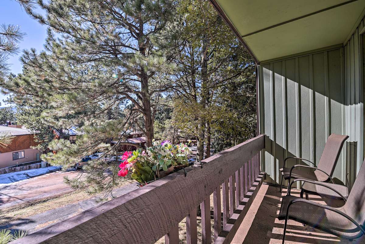 Angel Fire Mtn Escape Walk to Chile Express Lift! Evolve