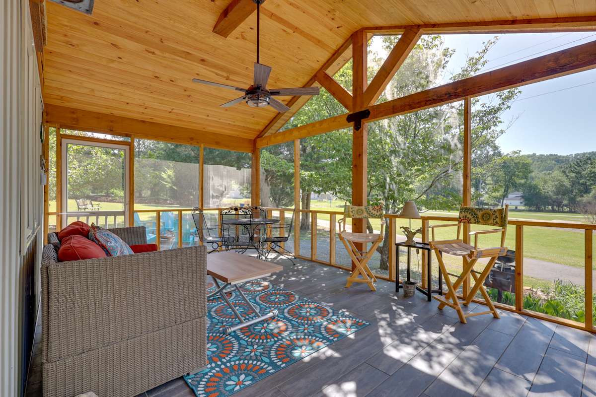 Guntersville Lake Home w/ Deck & Covered Boat Slip Scottsboro, AL