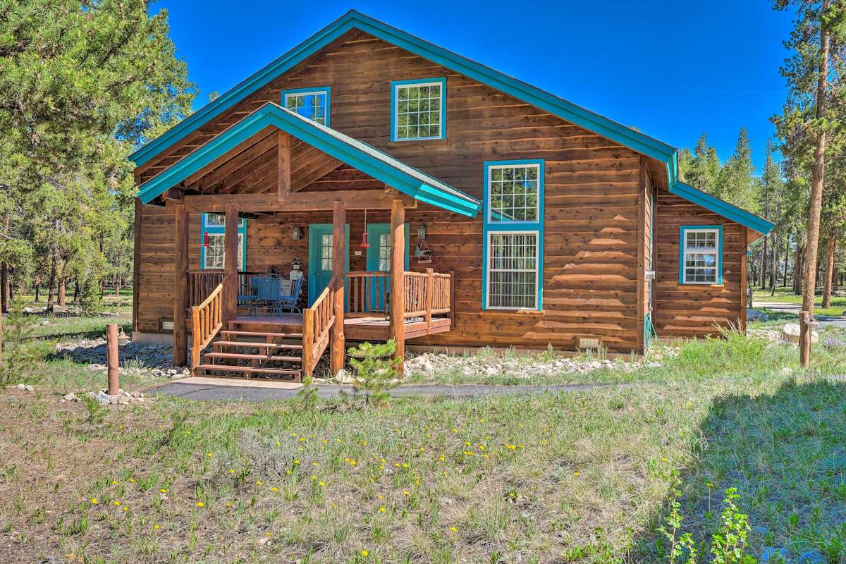 Peaceful Leadville Retreat w/ Covered Deck! Evolve