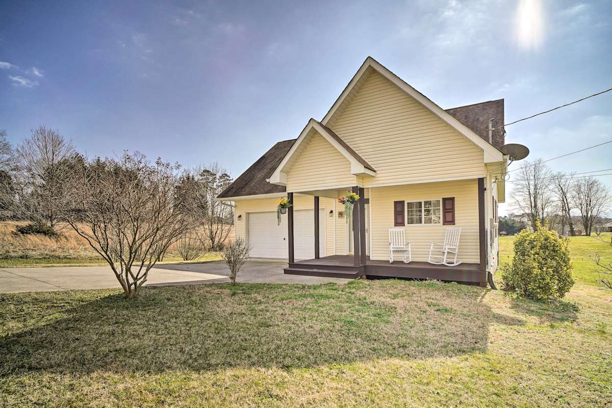 Douglas Lake Home By Boat Launch & Smoky Mtns Dandridge, TN Evolve