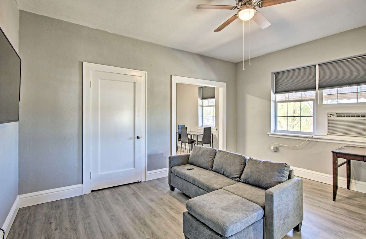 PetFriendly Apt Near Historic Downtown Enid Evolve