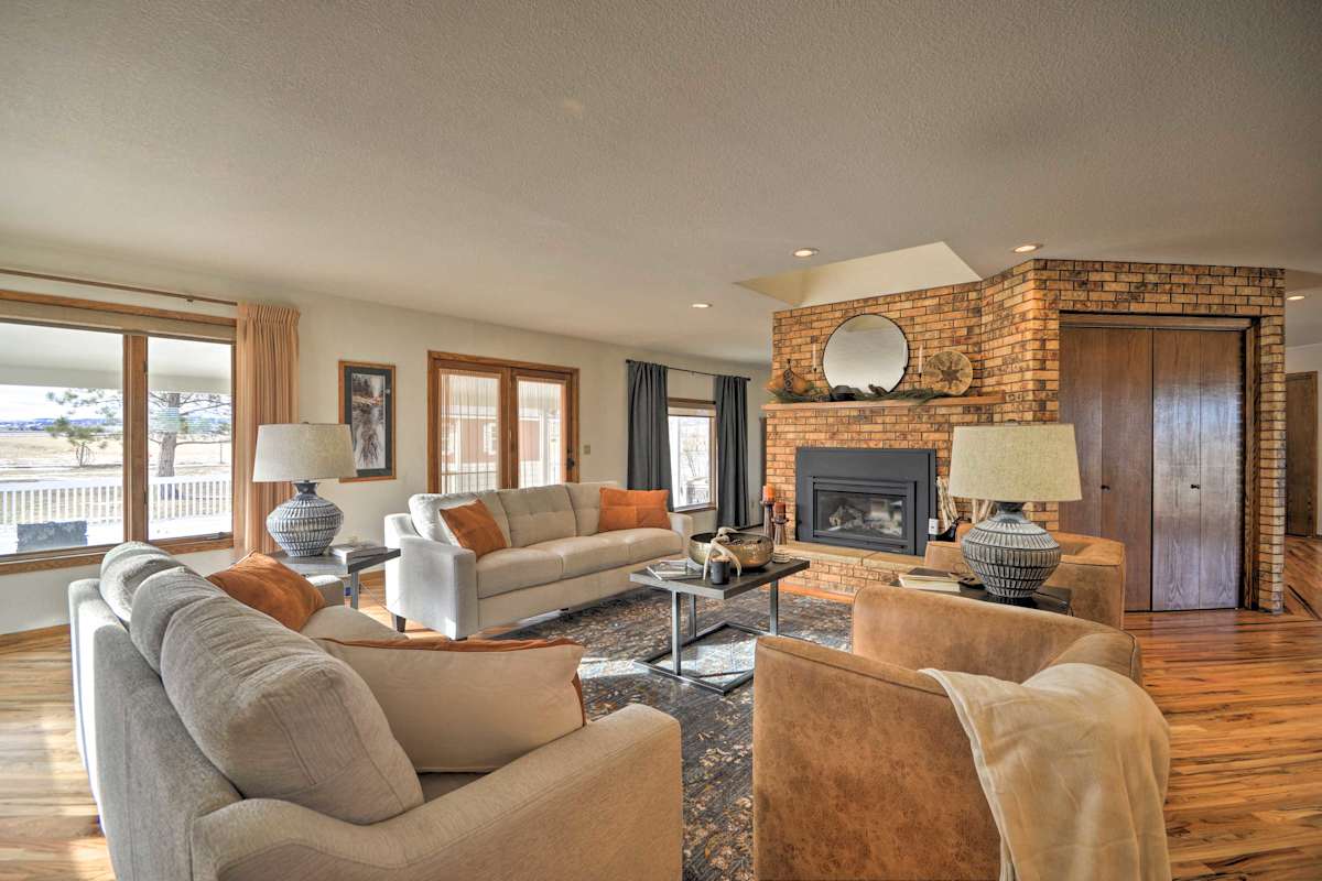 Charming Joliet Ranch House on a Working Farm Evolve