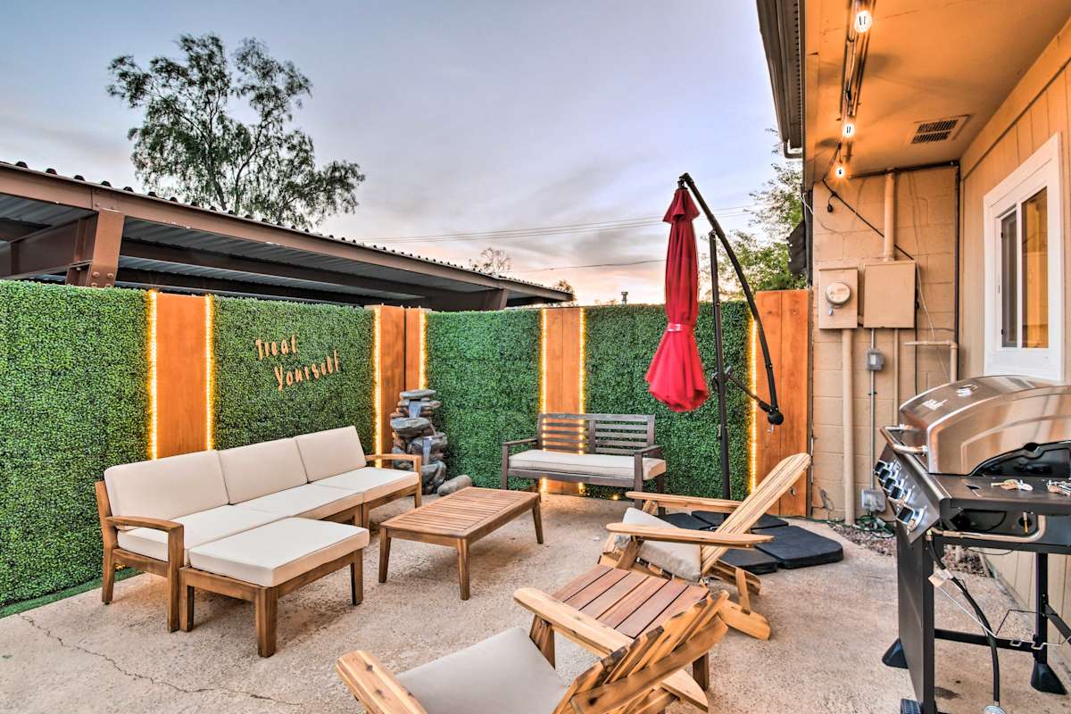 Scottsdale Gem: Pool Access, Walk to Old Town  Evolve