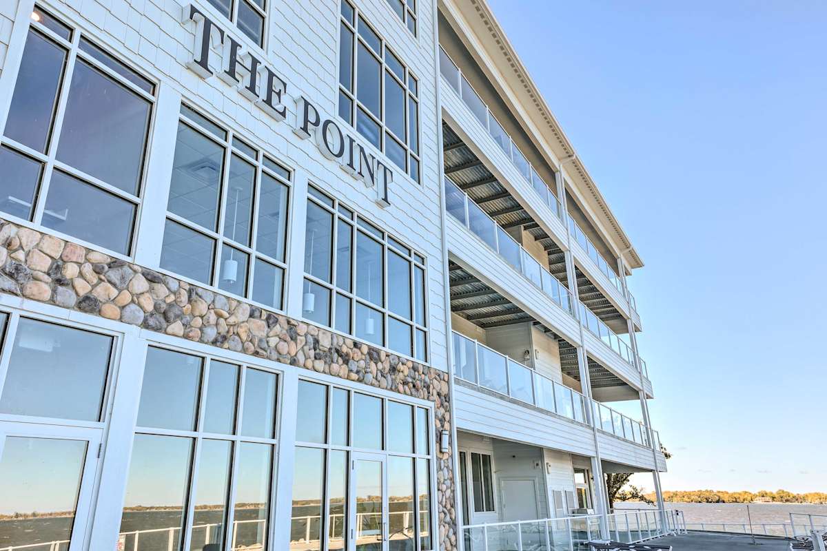 Watertown Condo w/ ResortStyle Amenities! Evolve