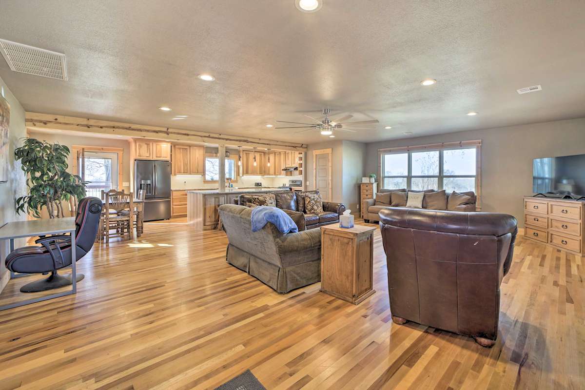 Claremore Country Home w/ Large Yard & Grill! Evolve