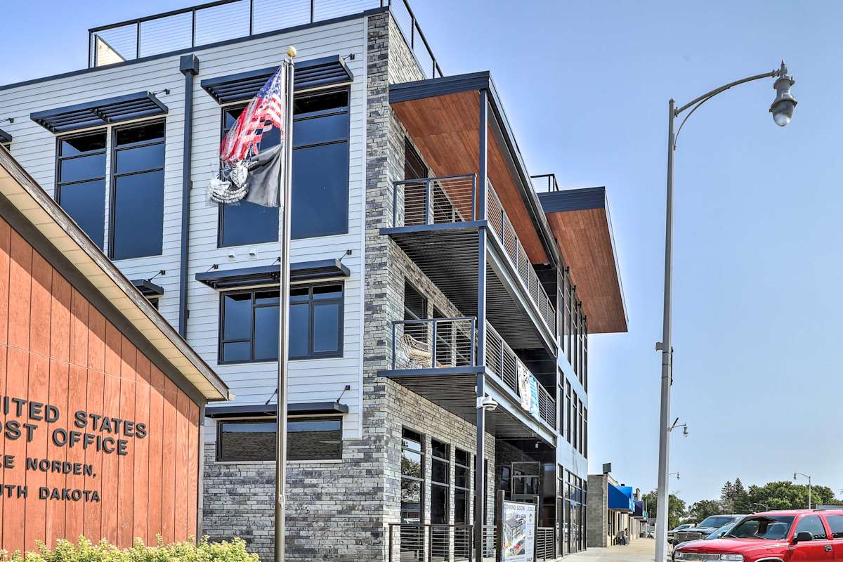 Lake Norden Apartment w/ Spacious Balcony! Evolve