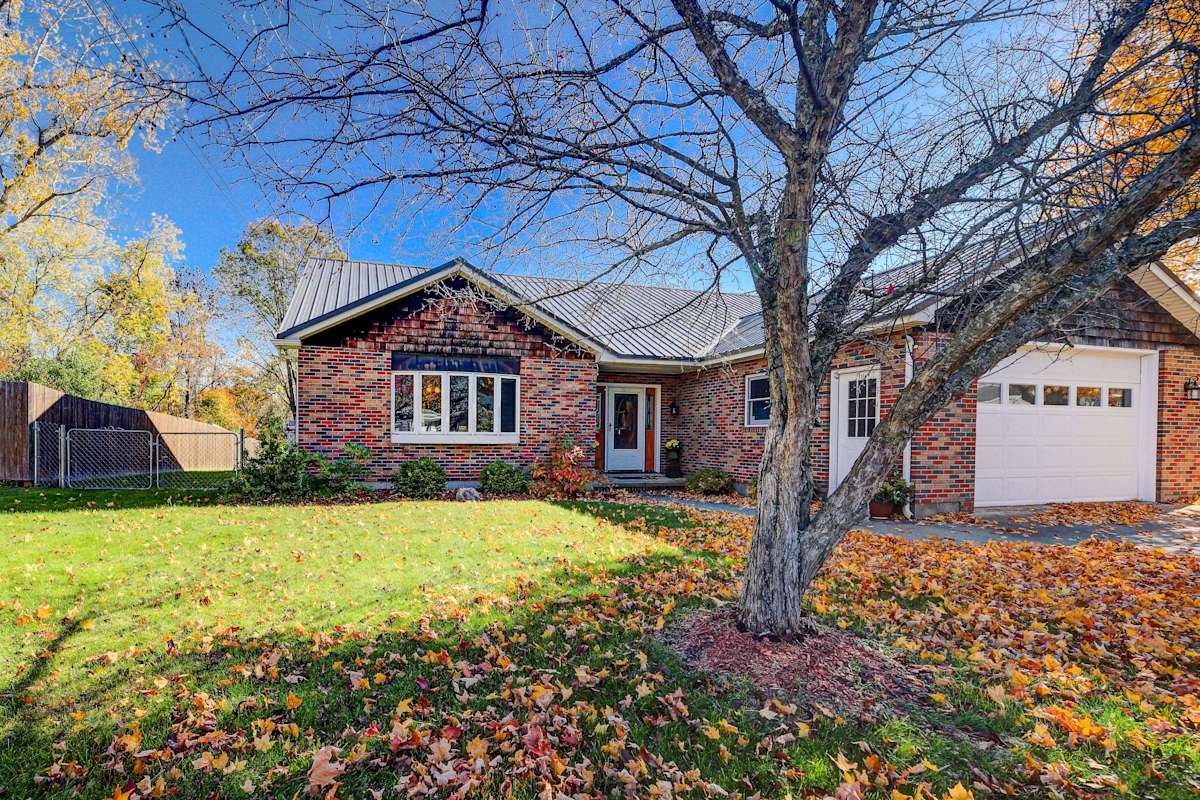 'House of Art' Group Escape By Parks & Lake! Winooski, VT Evolve