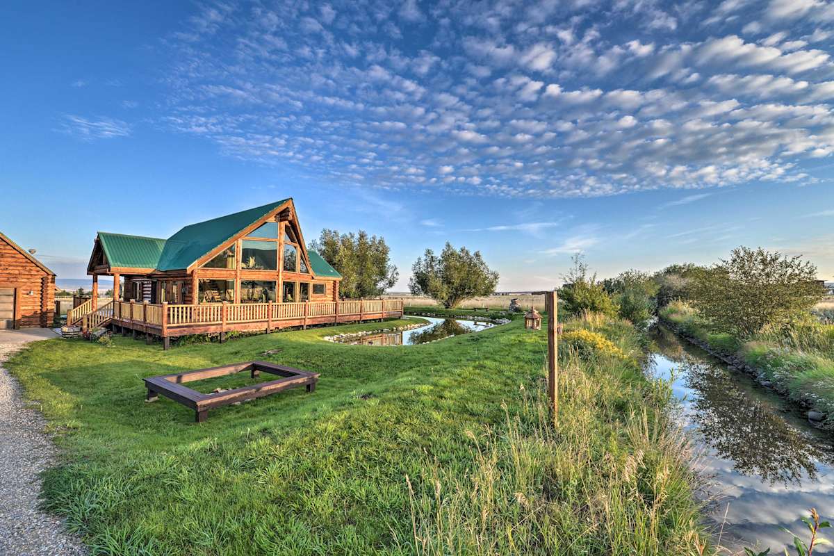 Stunning Driggs Retreat w/ Private Hot Tub & Pond! Evolve