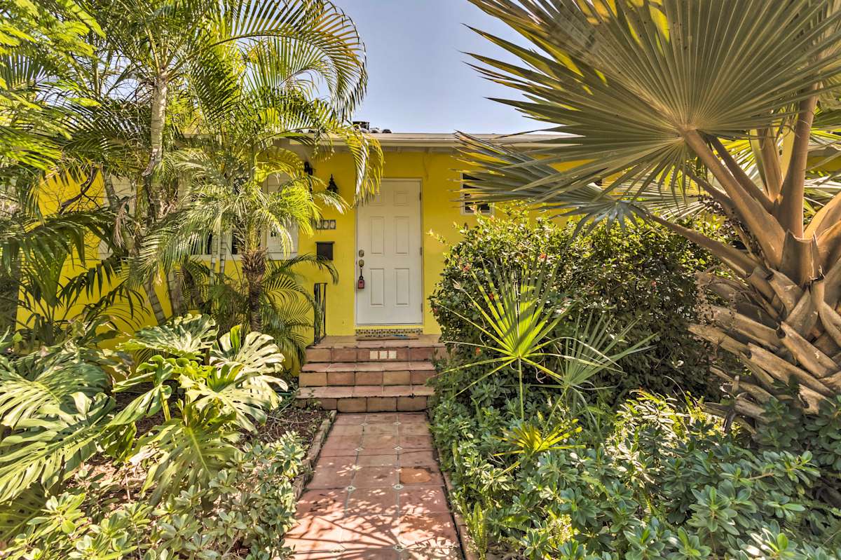 Vibrant West Palm Beach Home