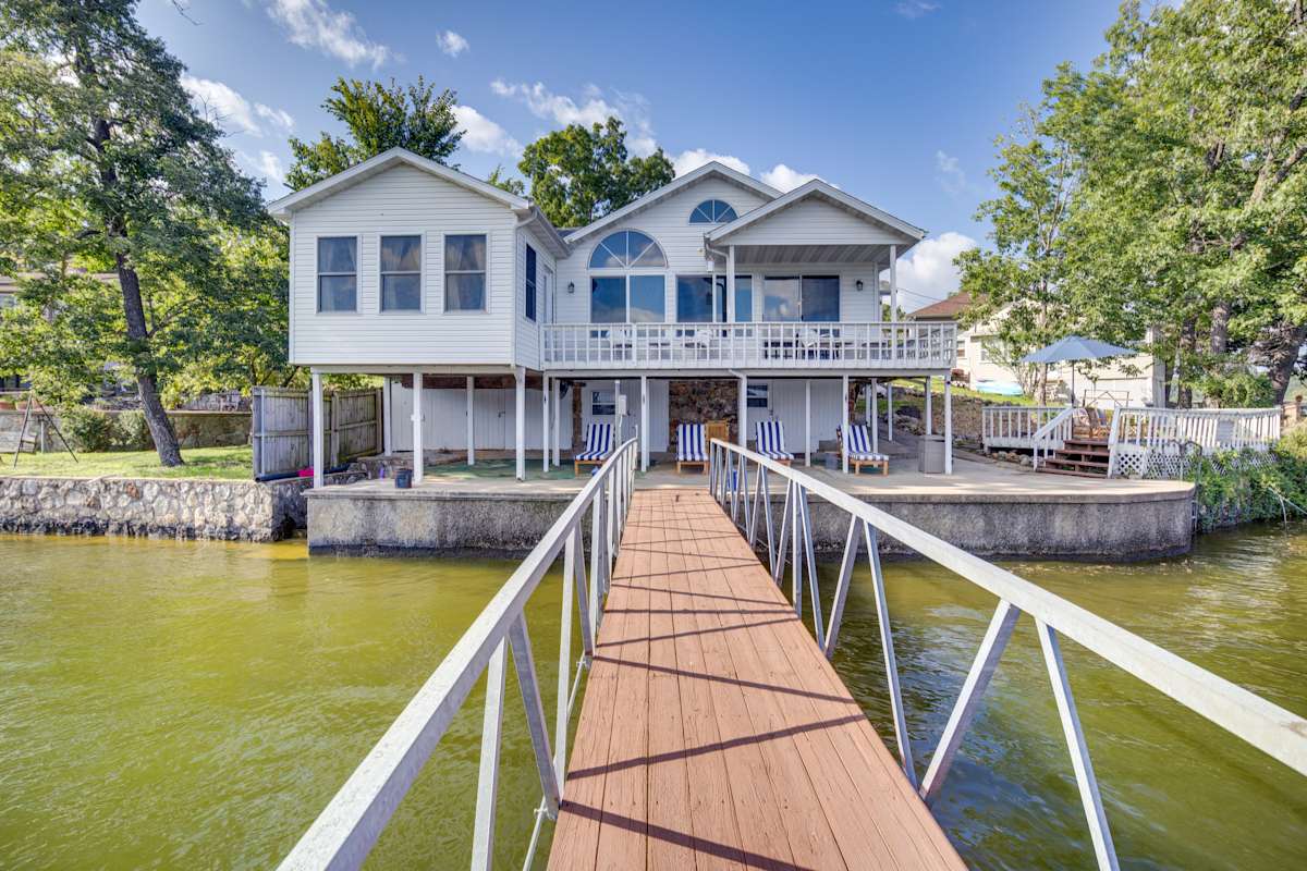 Lake of the Ozarks Vacation Home w/ Boat Dock Gravois Mills, MO Evolve