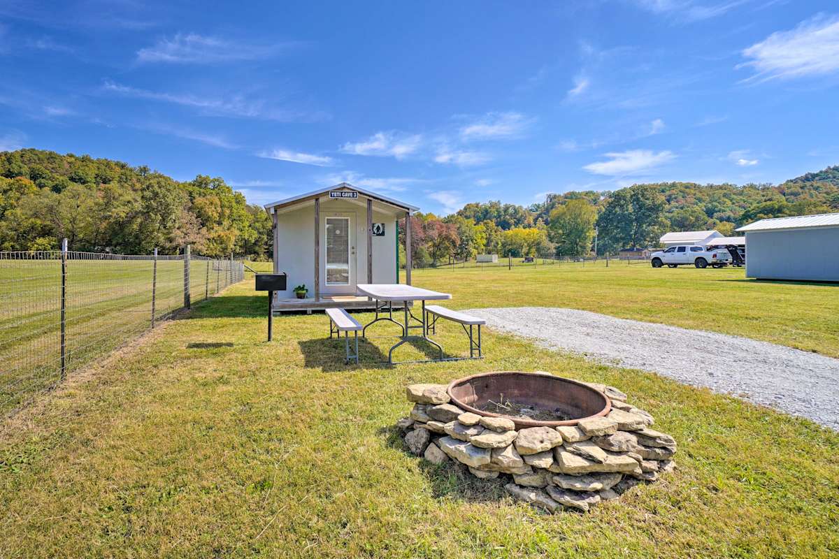 Cozy Huntsville Cabin, Near ATV Trail Access! Evolve