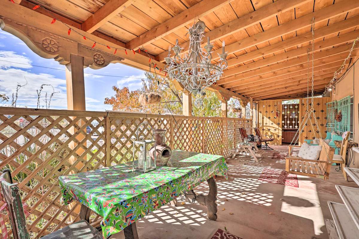 Idyllic Española Casita w/ Private Hot Tub! Evolve