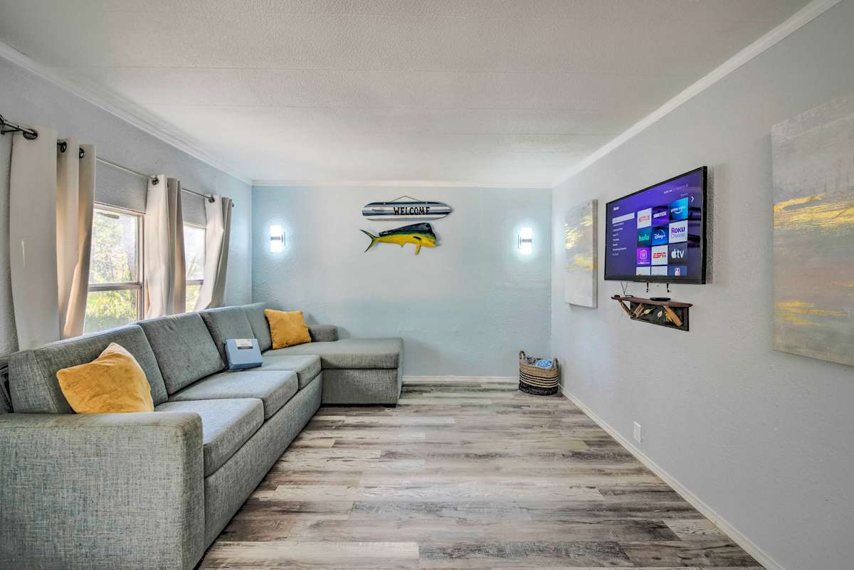 FamilyFriendly Yankeetown Home w/ Grill! Evolve