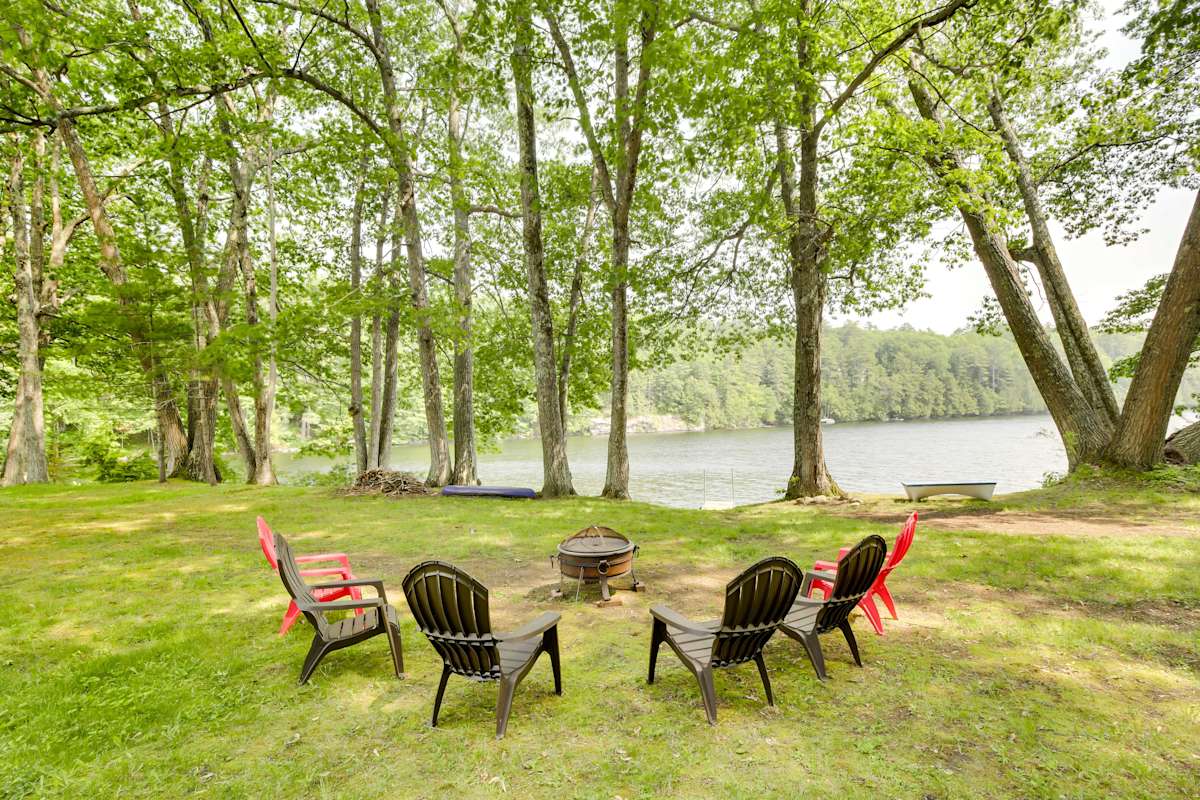 Winthrop Waterfront Vacation Rental w/ Gas Grill! Evolve