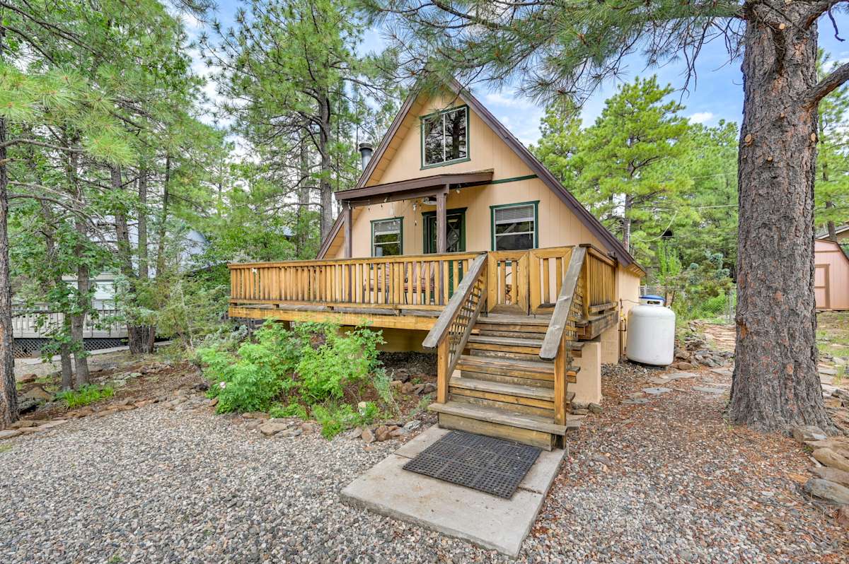 Munds Park AFrame Cabin w/ Deck & Grill Evolve