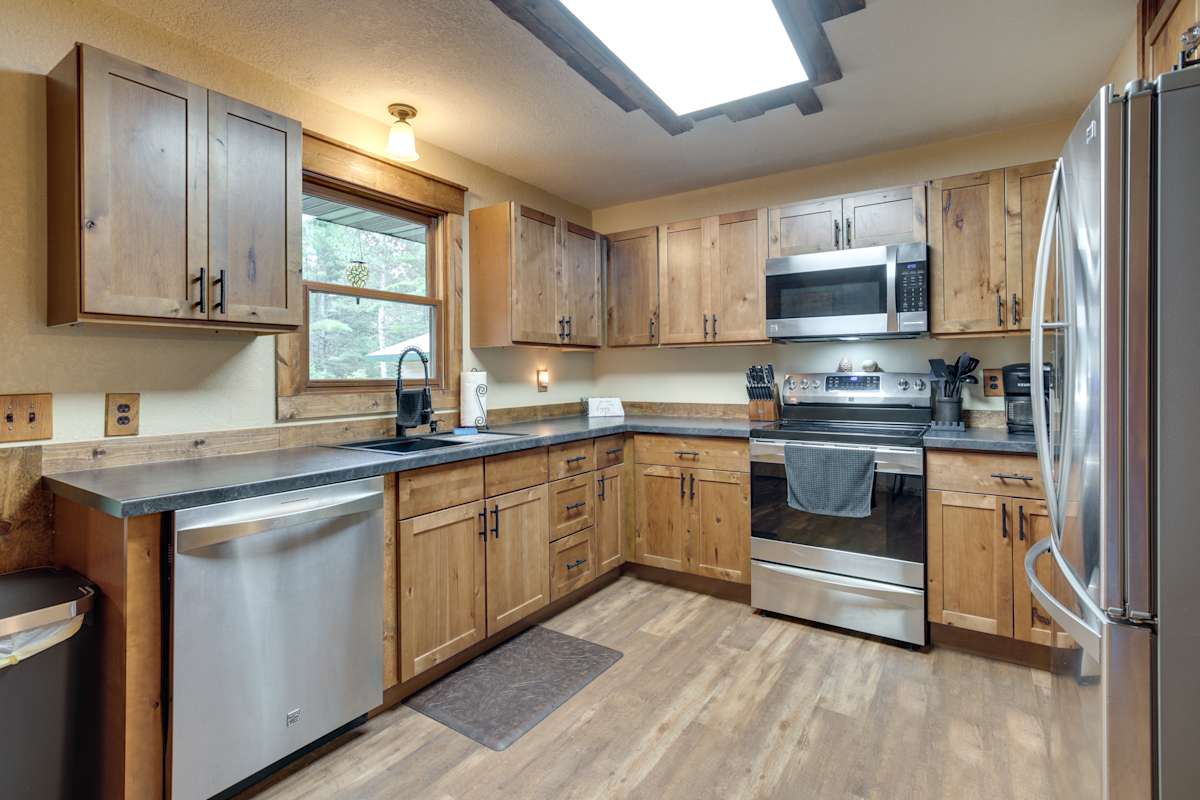 Woodruff Home w/ Lake Access & Pier, Near Town! Evolve