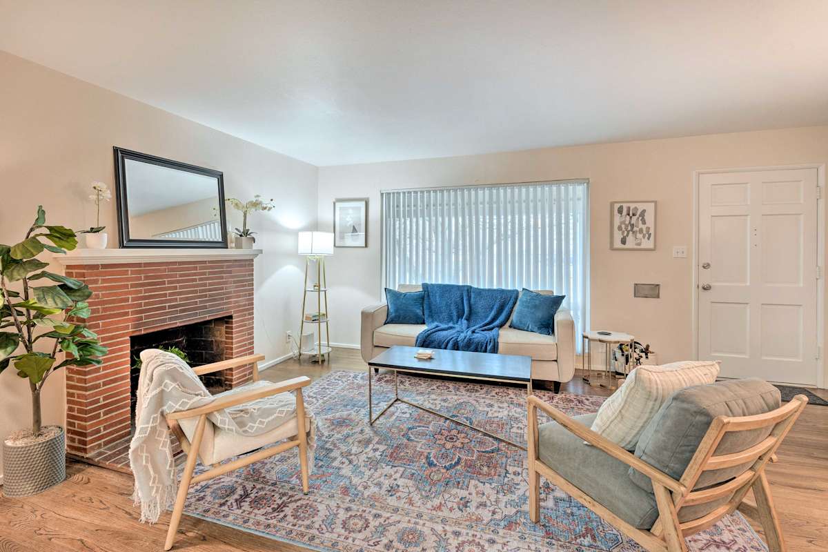 PetFriendly Sacramento Home Near Downtown! Evolve