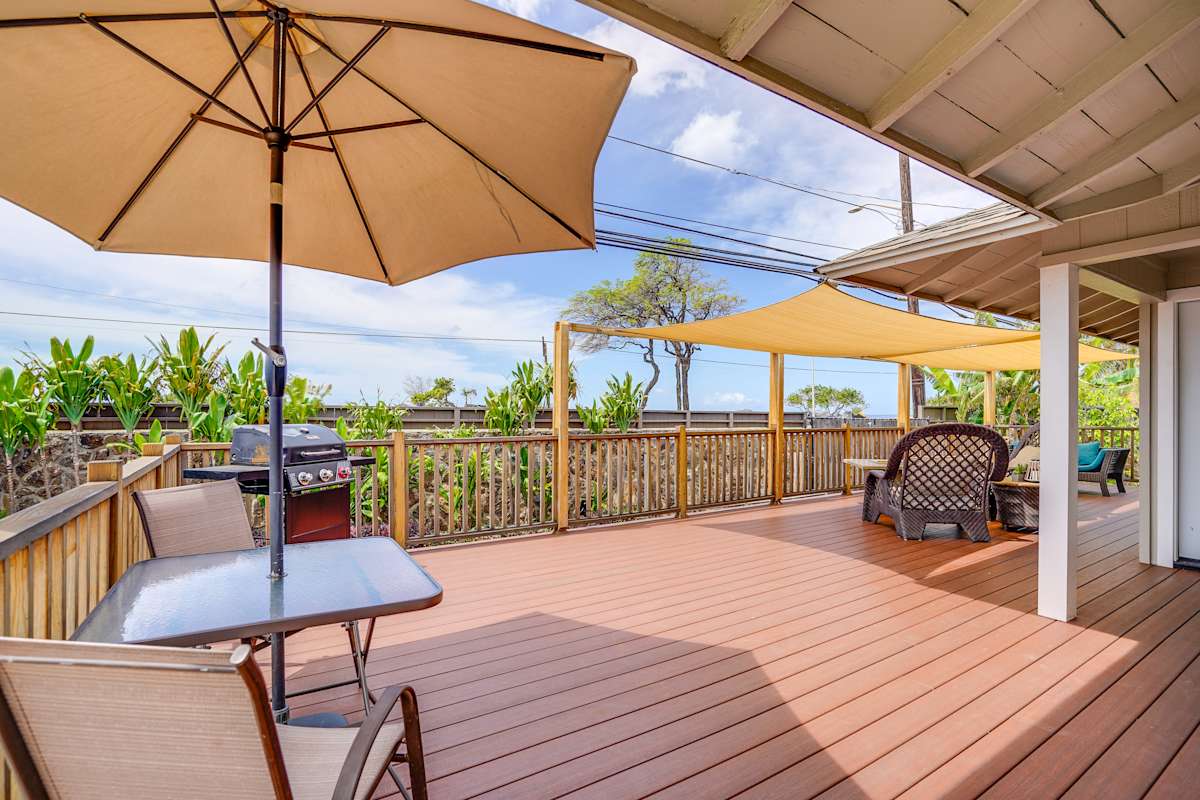 Waianae Home Walk to Beach, Mountain & Ocean View Evolve