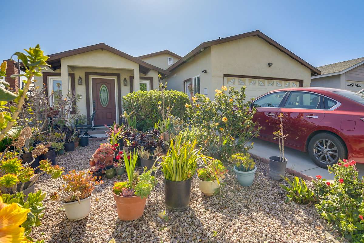 San Diego Getaway 3 Mi to Imperial Beach Pier! Evolve