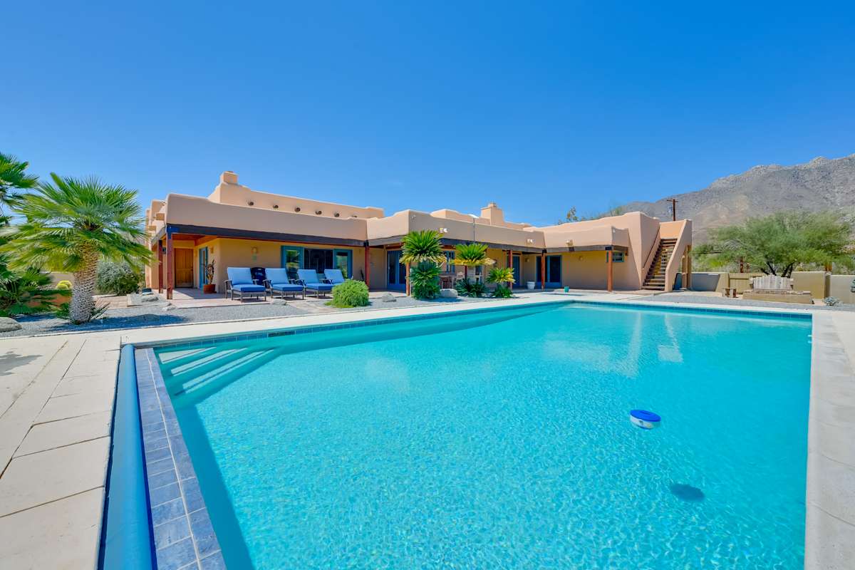 Chic Borrego Springs Home w/ Outdoor Oasis! Evolve