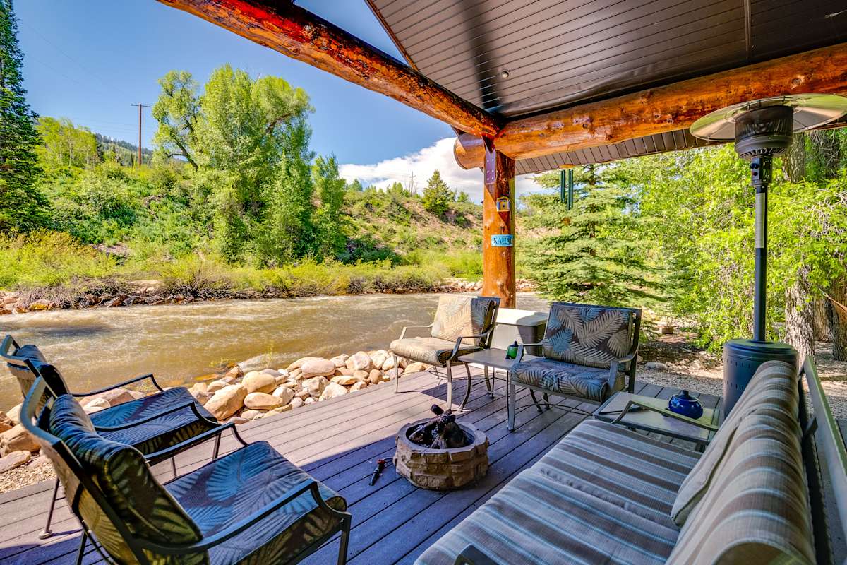 er River Cabin Rental w/ Private Hot Tub! Oakley, UT Evolve