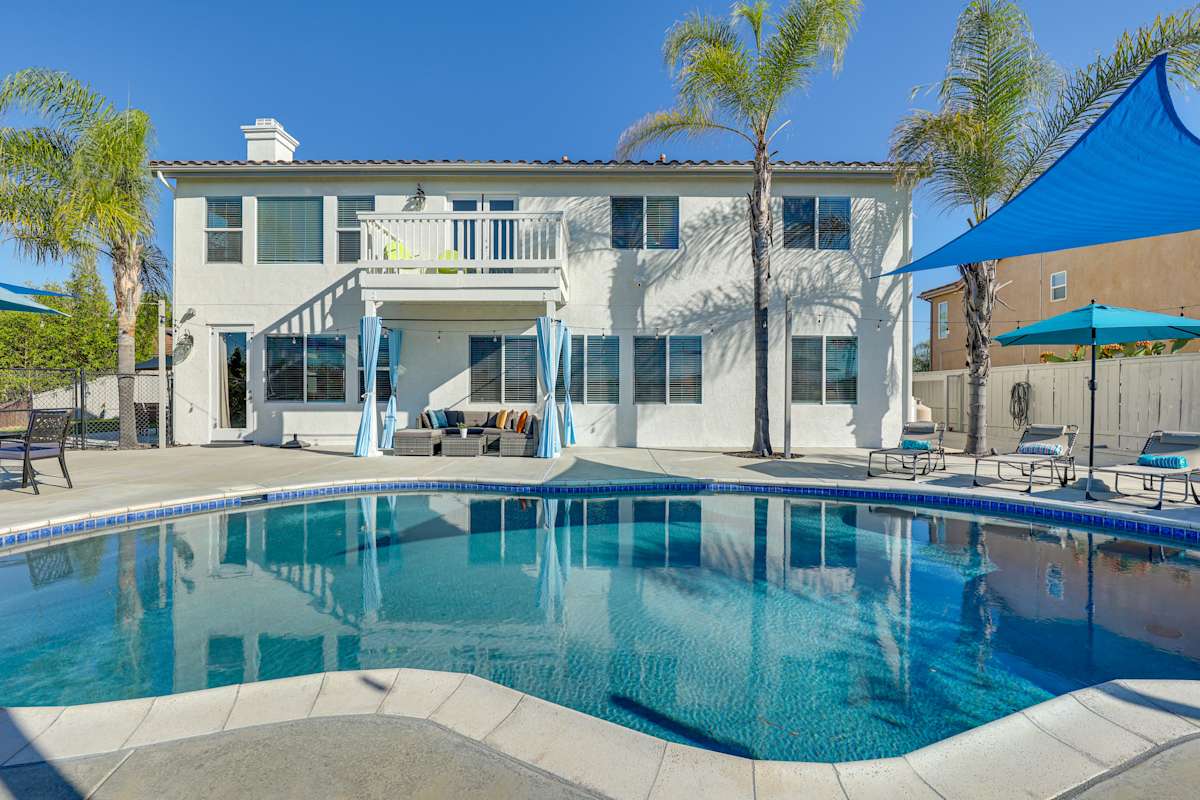 Spacious Fallbrook Home w/ Pool & Putting Green! Evolve