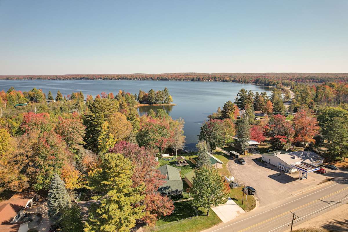 Lakefront Kalkaska Cottage w/ Fire Pit! Evolve