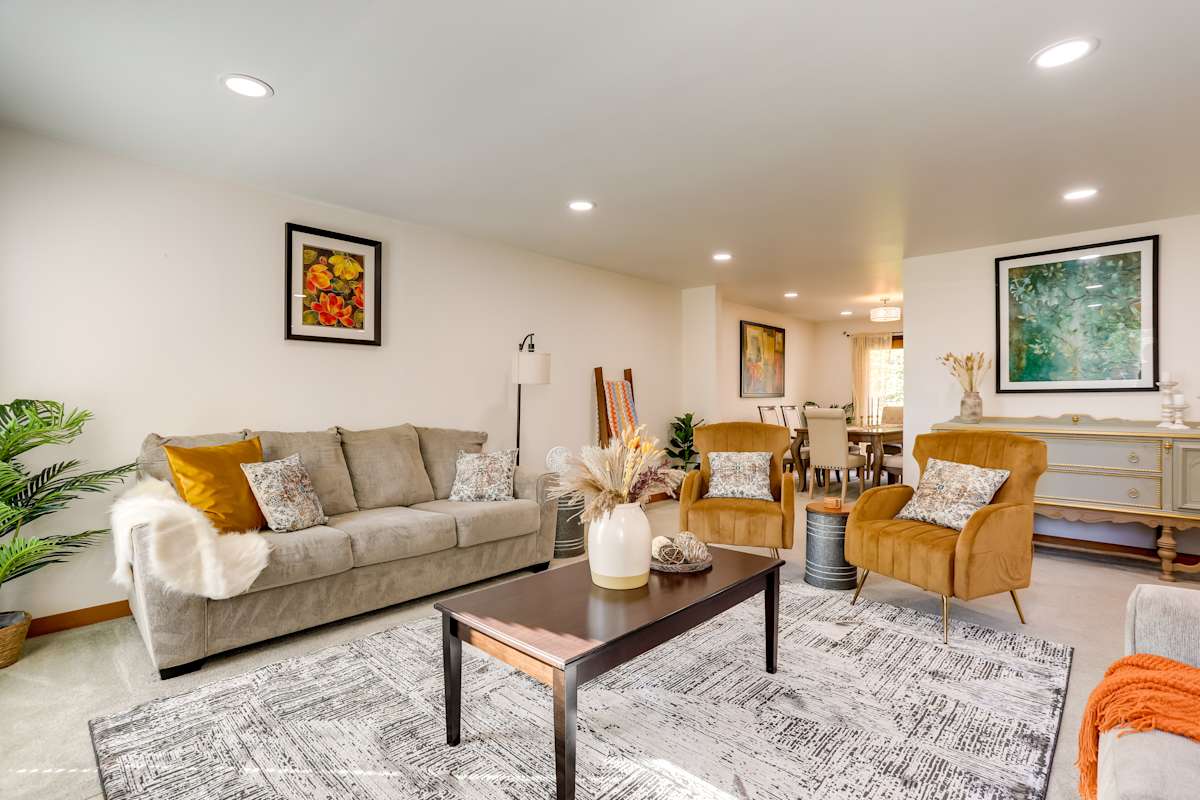 Redmond Vacation Rental 16 Mi to Seattle! Evolve