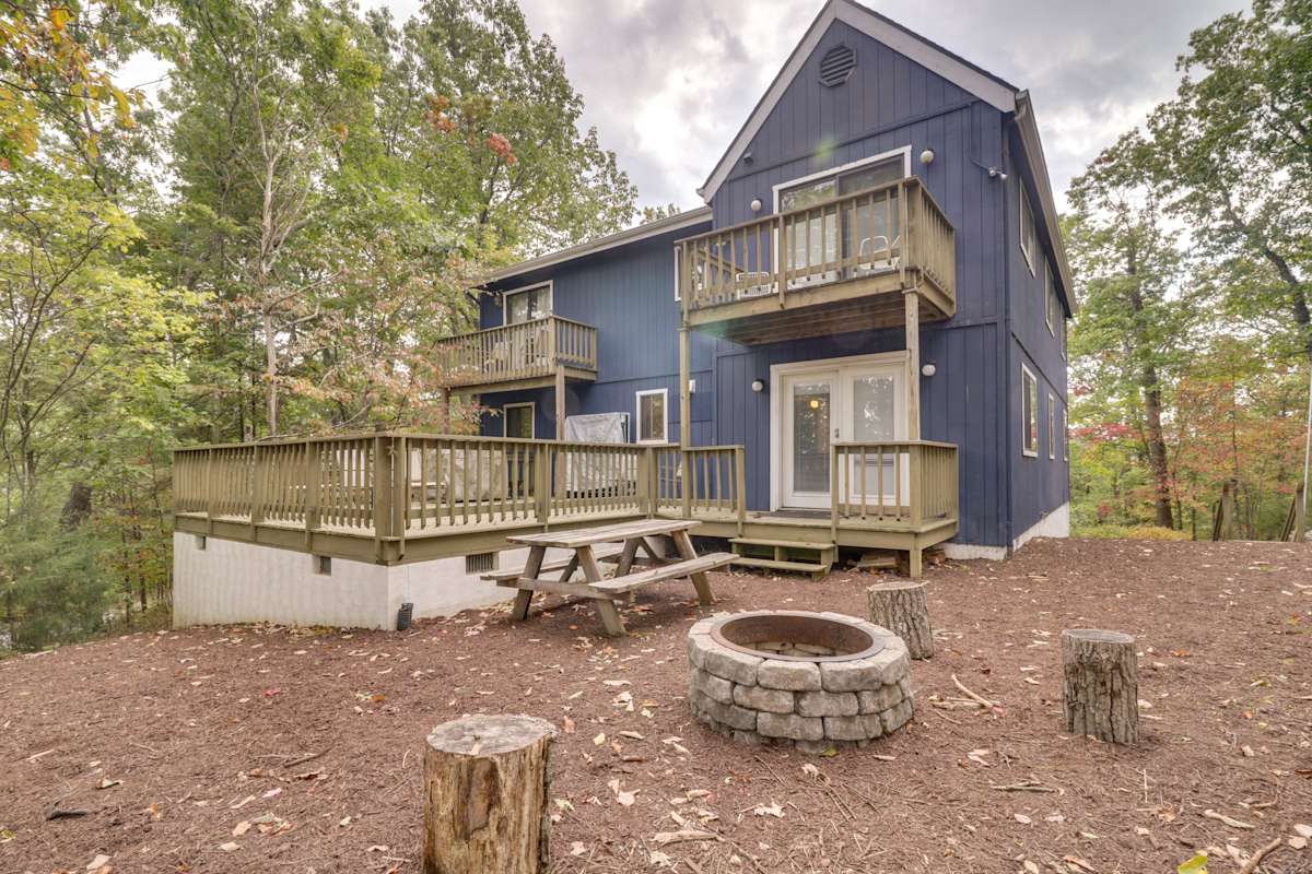 FamilyFriendly Home w/ Yard, 1 Mi to Bryce Resort Basye, VA Evolve