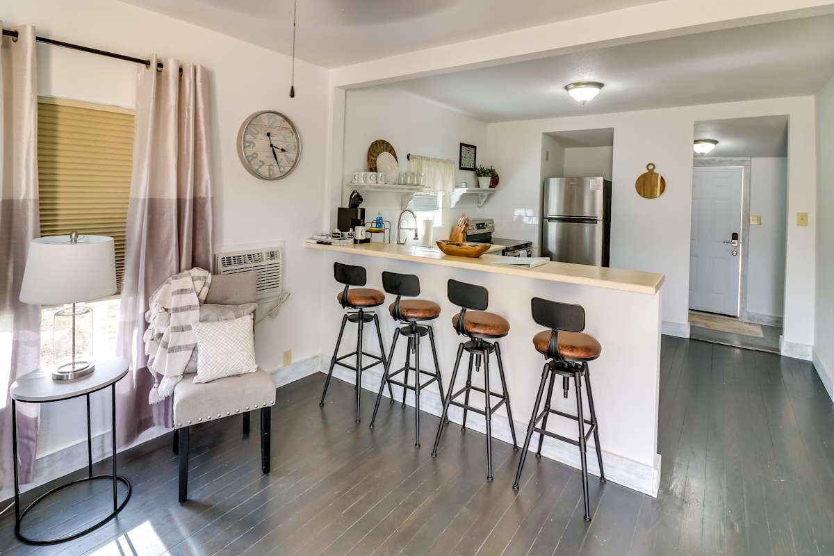 Cozy Ballinger Vacation Rental w/ Deck & Grill! Evolve