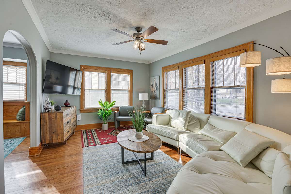 PetFriendly Omaha Vacation Rental with Deck! Evolve