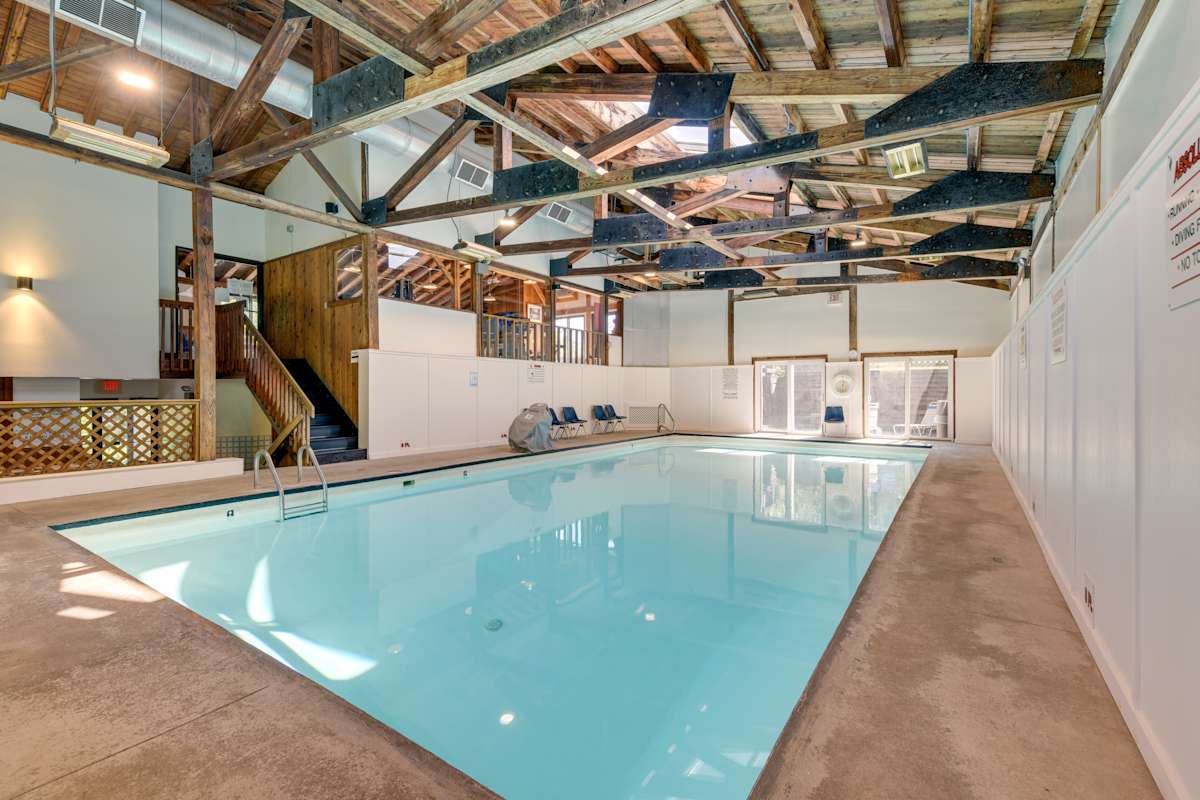 4 Mi to Stowe Mountain Resort: Studio w/ Balcony | Evolve