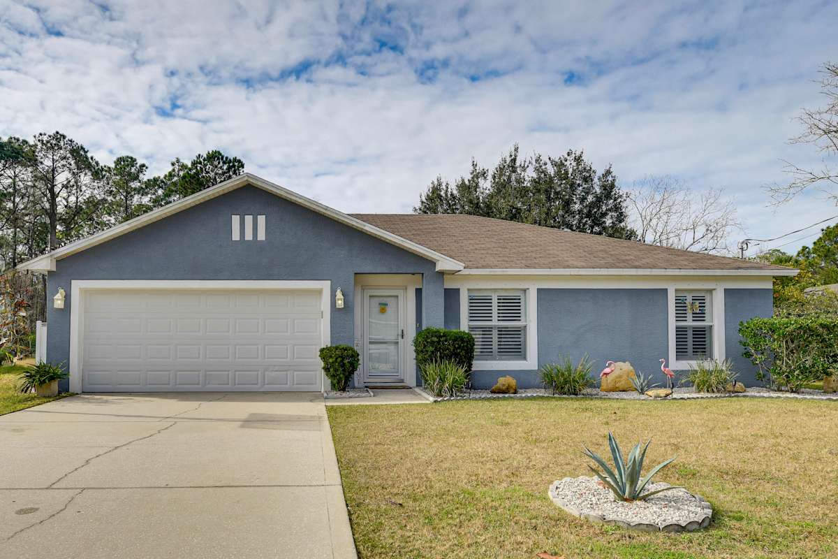 8 Mi to Flagler Beach! Family-Friendly Getaway