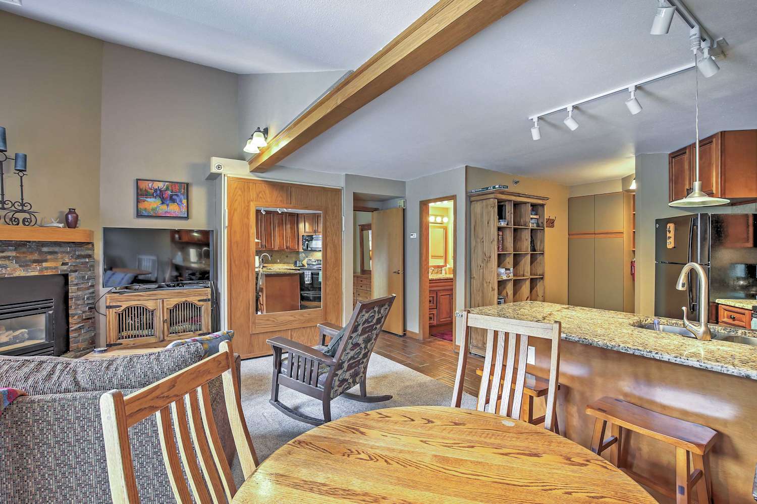 Winter Park SkiIn/SkiOut Condo w/ Mountain Views