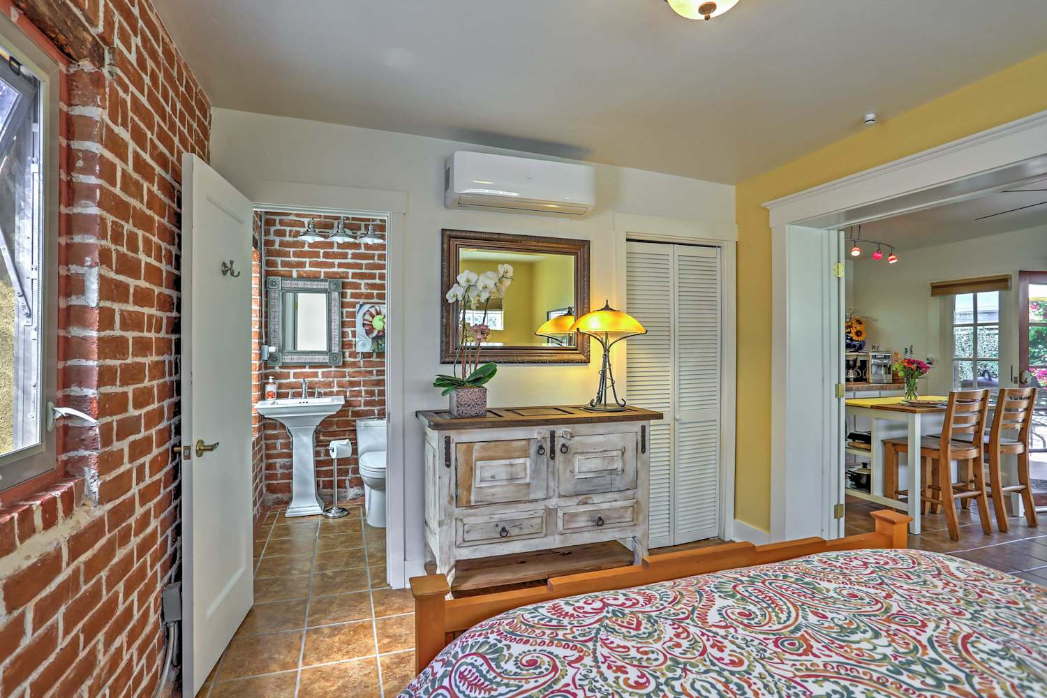 Tucson Cottage w/ Patio Mins From Downtown & UA!