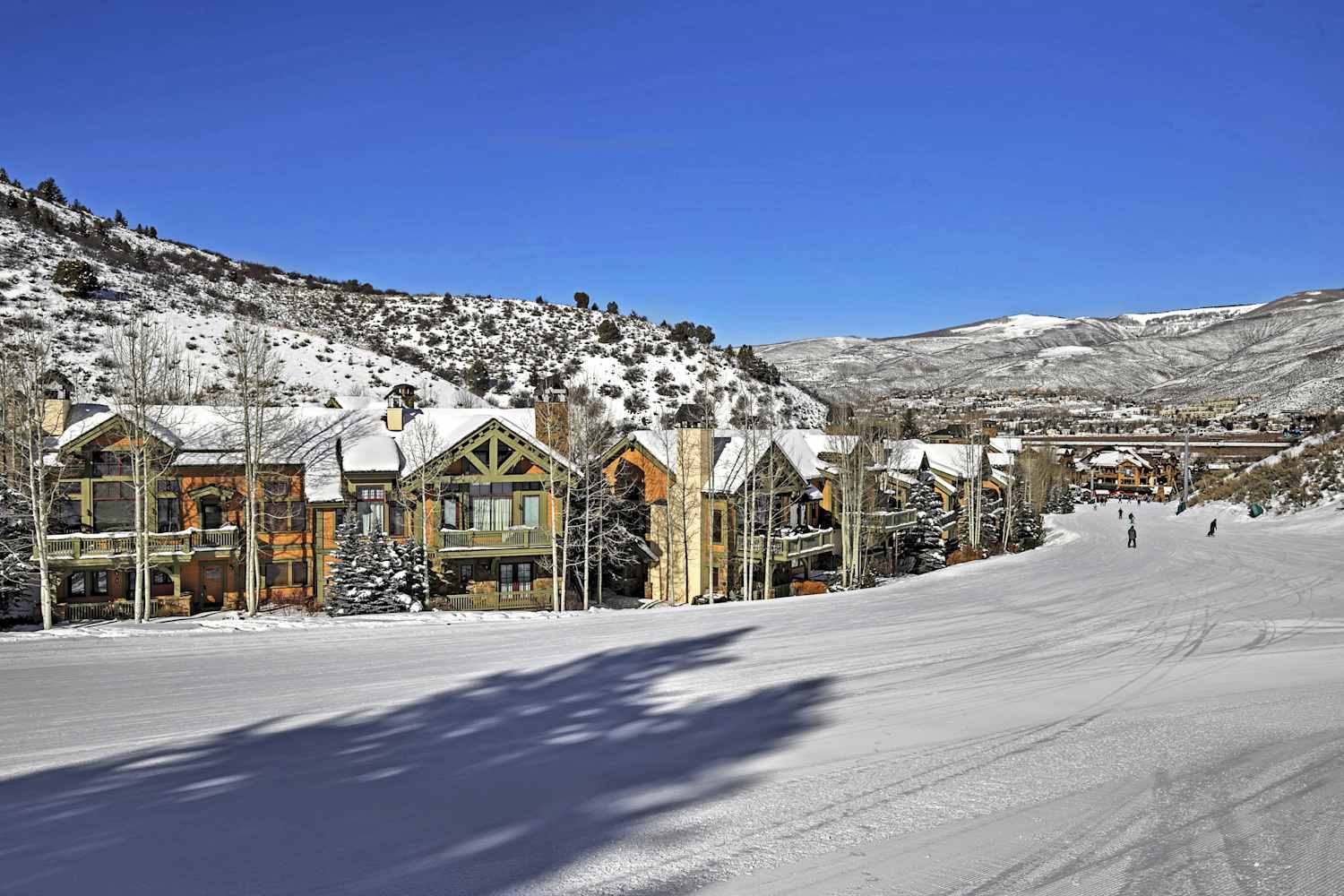 Magnificent 4BR SkiIn/SkiOut Edwards Townhome!