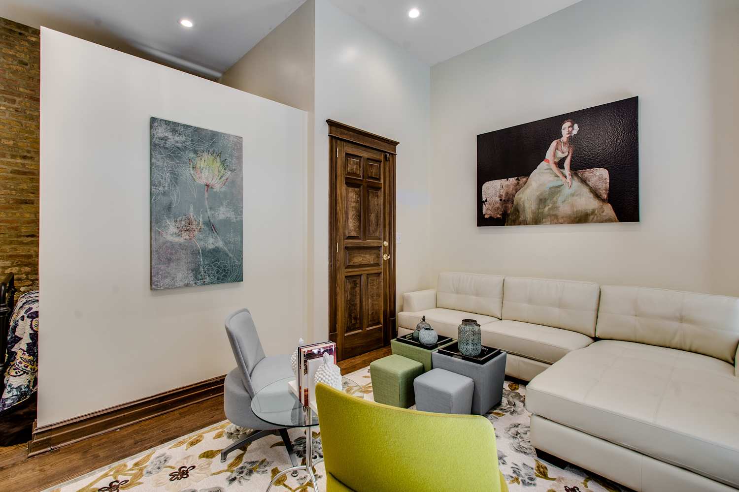 Chicago Studio Suite Walk to Wicker Park & Train!