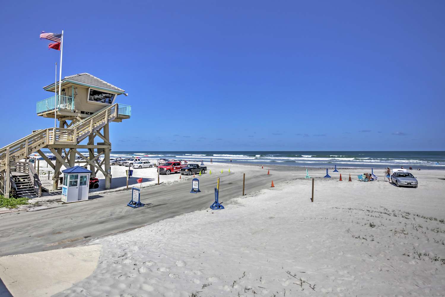 Oceanfront Daytona Beach Studio w/Pool!